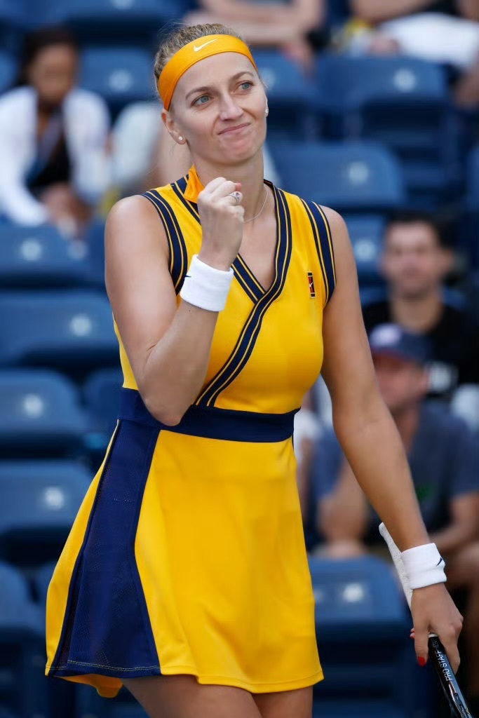 华体会赛事资讯包含Karsa巅峰对决，科维托娃与60激战巴黎圣日耳曼分钟，绝杀胜负难料！的词条