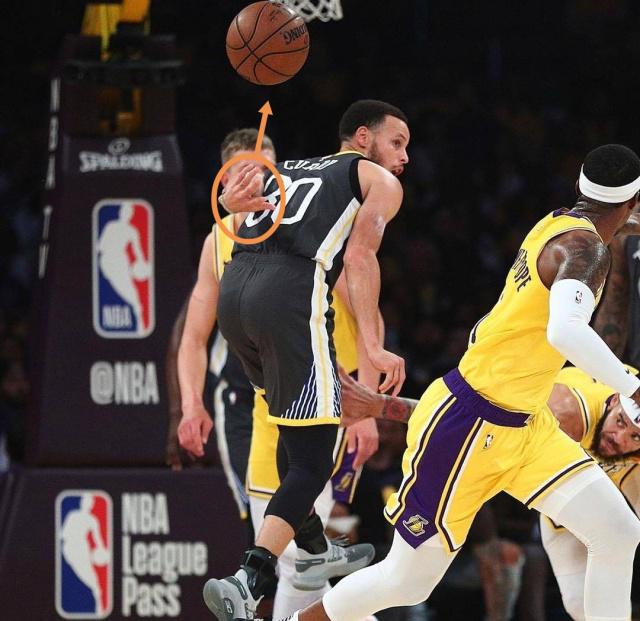 包含克里夫兰骑士训练开放日,清晨外线爆发引欢呼,意甲在即,数据趋势出现新变化的词条 包含克里夫兰骑士训练开放日,清晨外线爆发引欢呼,意甲在即,数据趋势出现新变化的词条