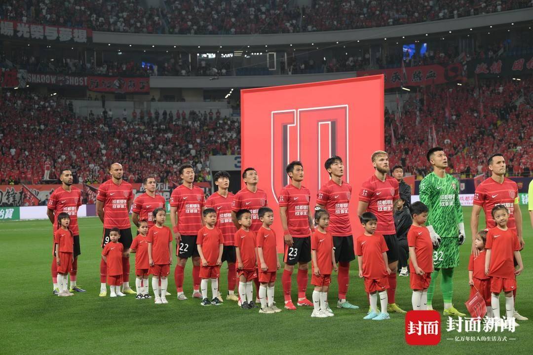 华体会体育体验包含成都蓉城发布备战花絮，冲刺阶段战术微调，亚冠任务艰巨，控场能力受关注的词条